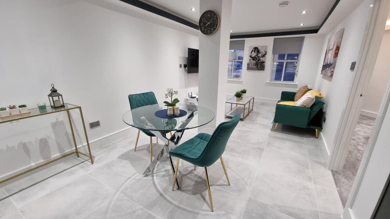 George House Newbury Luxury Apartments Exteriör bild